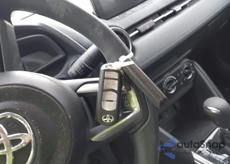 2019 Toyota Yaris Le из США, поврежденный, VIN 3MYDLBYV0KY500075